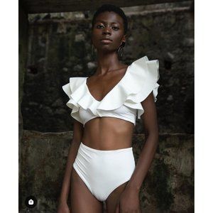 NWT $300 Maygel Coronel Mila Ruffled 2 piece Bikini Set Swimwear White One size